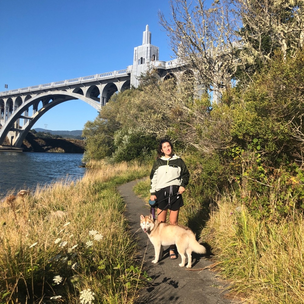 Meet your Posher, Laura